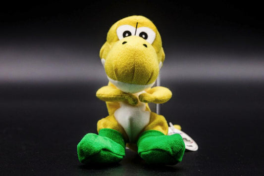 Nintendo-Plüsch-gelber-Yoshi-01
